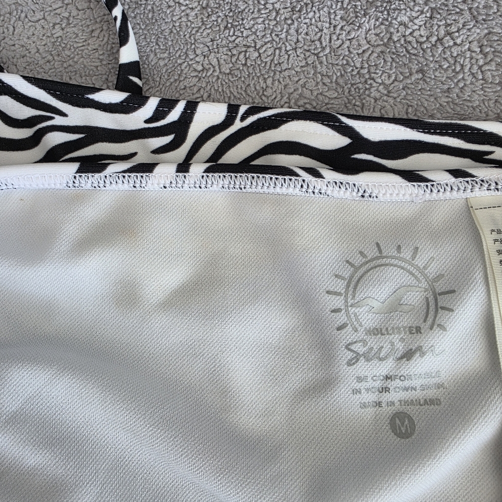Hollister Zebra Print Bikini Set Size Medium Black and White - Picture 6 of 7